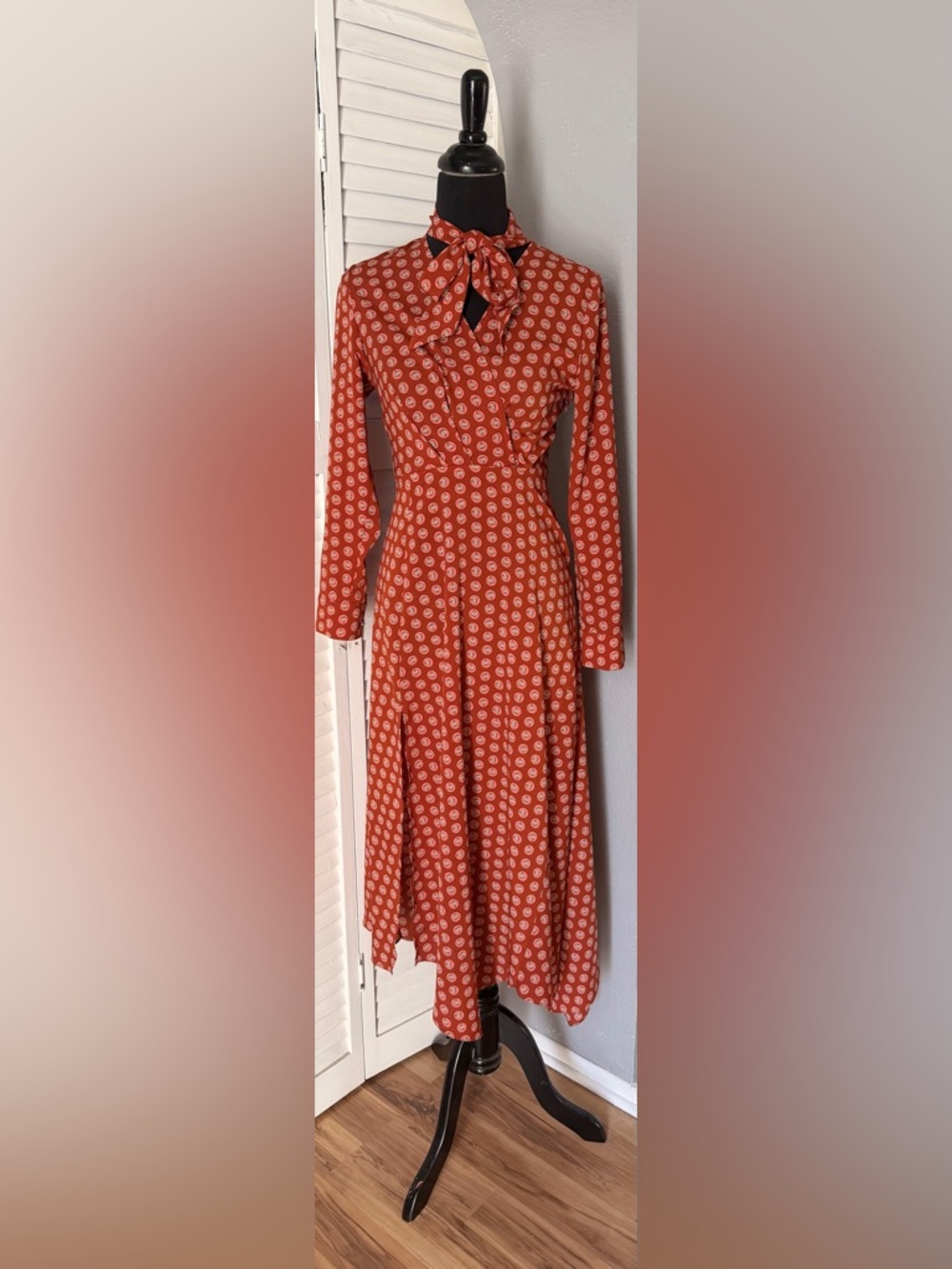 Topshop Red Printed Long Sleeve Midi Dress